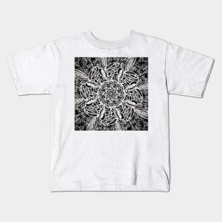 PRETTY ART MANDALA #48 Kids T-Shirt